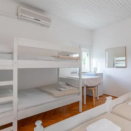 Pensjonat Tinka, No 5